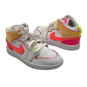 Air Jordan 1 Mid SE Edge Glow Basketball Sneakers Size 2.5 Youth